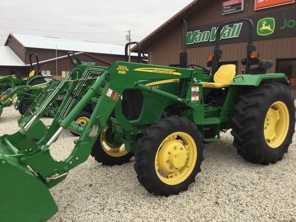 Main image John Deere 5075E