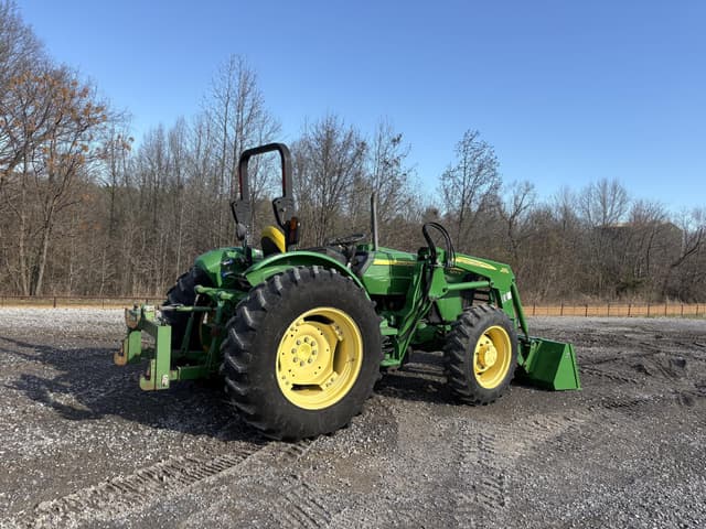 Image of John Deere 5075M equipment image 4