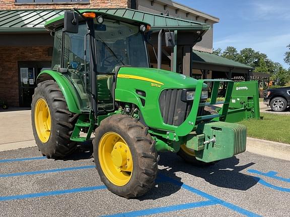 Image of John Deere 5075M equipment image 1