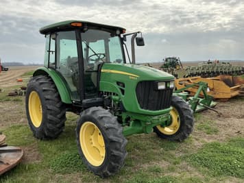 Main image John Deere 5083E