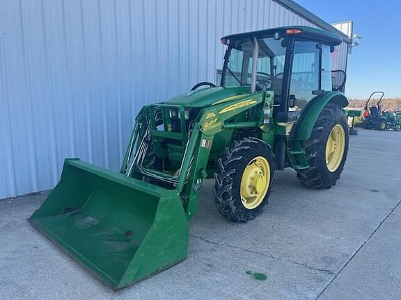 Image of John Deere 5083E Primary image