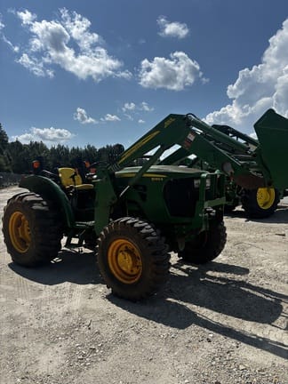 2012 John Deere 5083E Equipment Image0