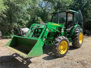 2012 John Deere 5083E Image