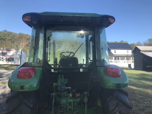 Image of John Deere 5083E equipment image 2