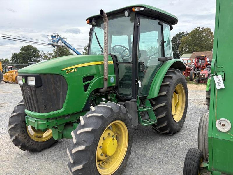 Image of John Deere 5083E Primary image
