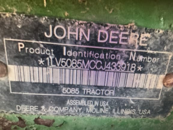 Image of John Deere 5085M equipment image 4