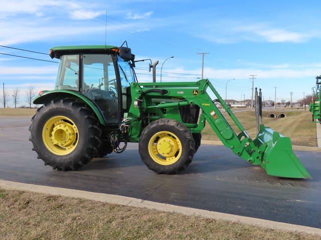 Image of John Deere 5093E equipment image 3