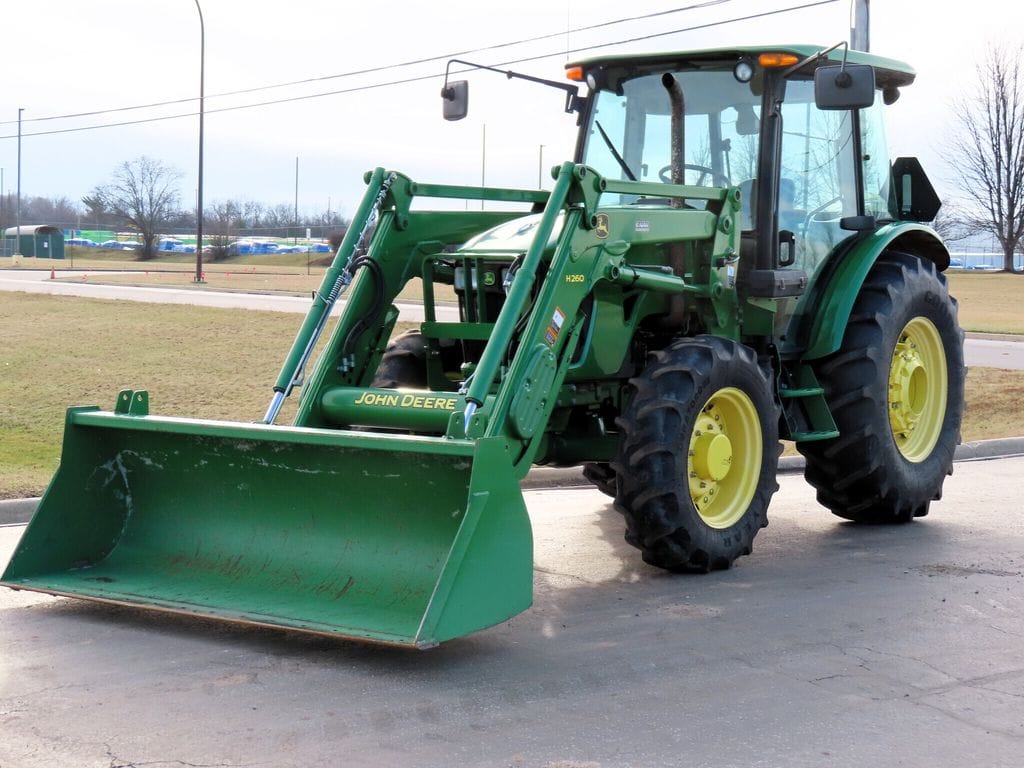 2012 John Deere 5093E Equipment Image0