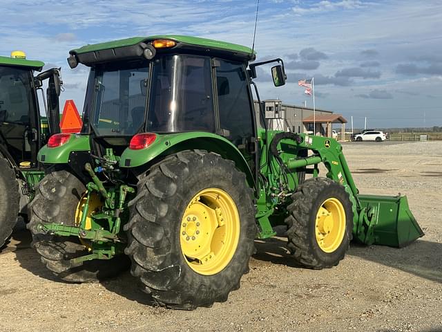 Image of John Deere 5093E equipment image 2