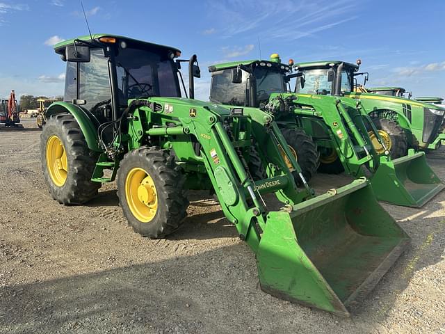 Image of John Deere 5093E equipment image 1