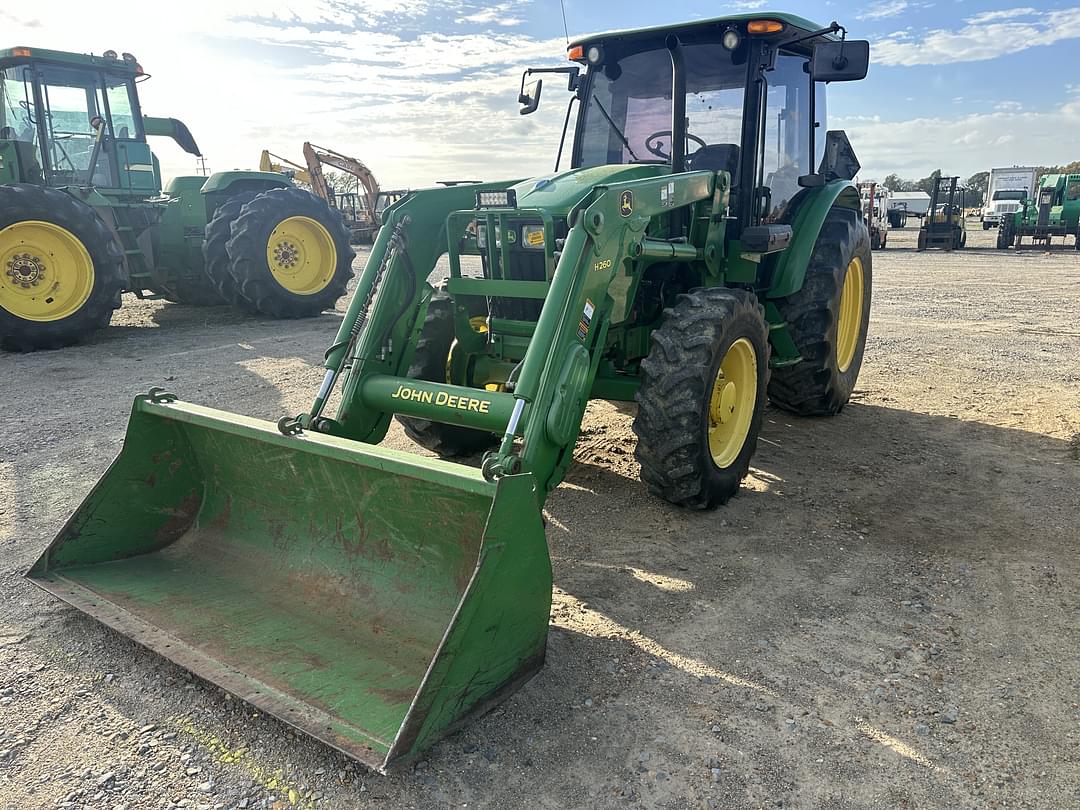 Image of John Deere 5093E Primary image