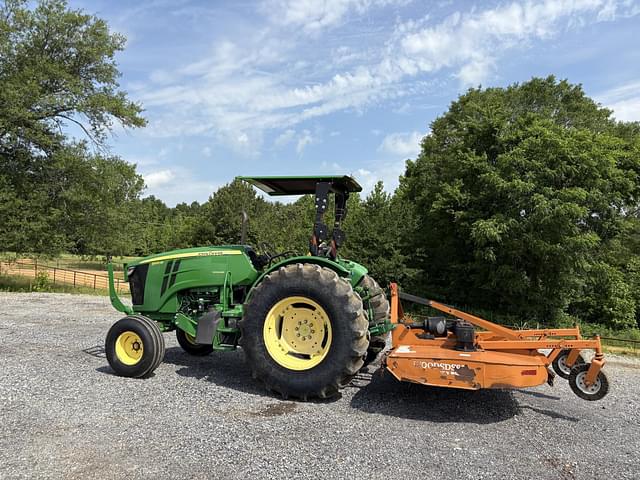 Image of John Deere 5100M equipment image 3