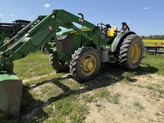 Image of John Deere 5100M equipment image 1