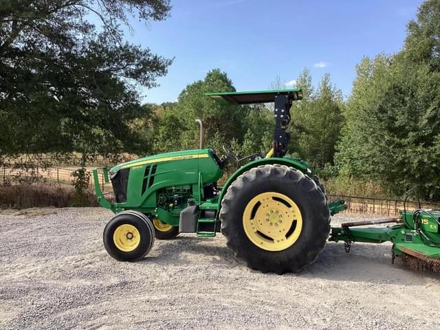 Image of John Deere 5100M equipment image 2