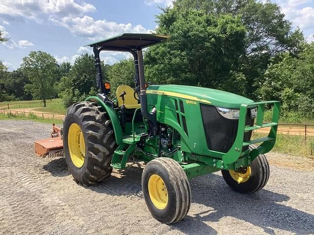 Image of John Deere 5100M equipment image 4