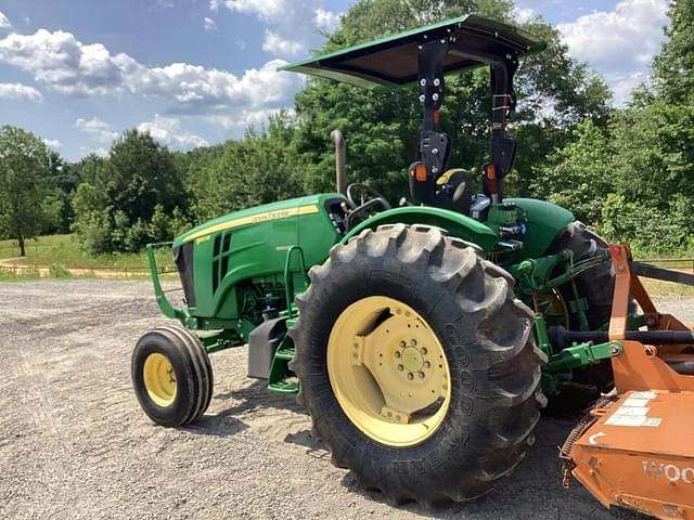 Image of John Deere 5100M equipment image 2