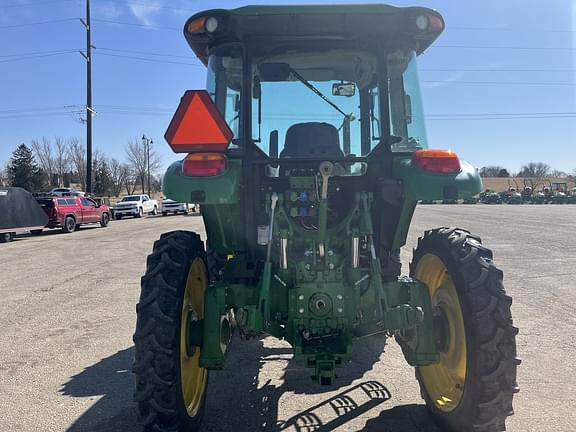 Image of John Deere 5100MH equipment image 3