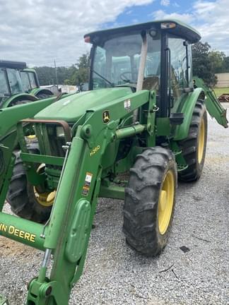 Image of John Deere 5101E equipment image 4