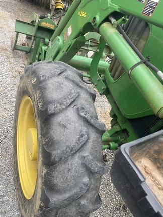 Image of John Deere 5101E equipment image 3