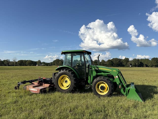 Image of John Deere 5101E equipment image 1