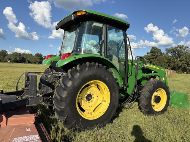 Image of John Deere 5101E equipment image 3