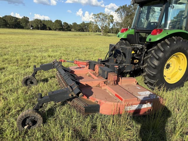 Image of John Deere 5101E equipment image 4