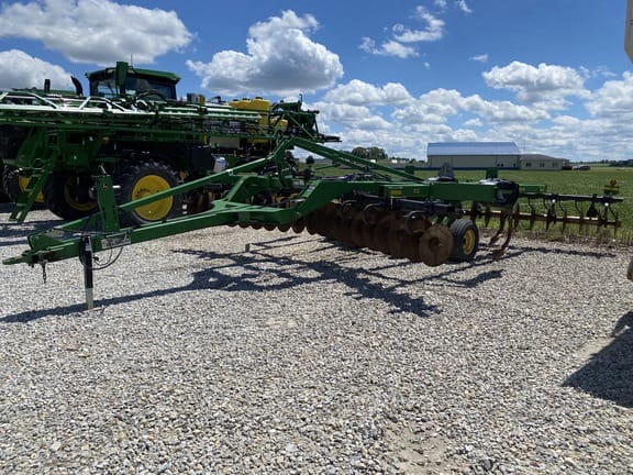 2012 John Deere 512 Equipment Image0
