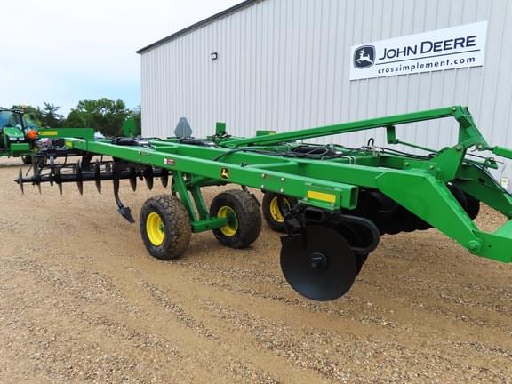 Image of John Deere 512 equipment image 3