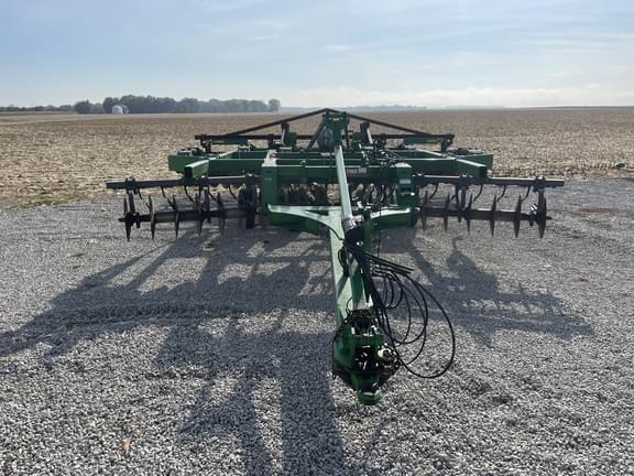 Image of John Deere 512 equipment image 1