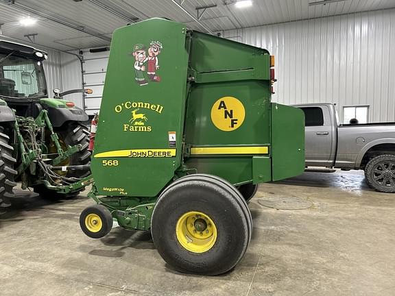 Image of John Deere 568 equipment image 4