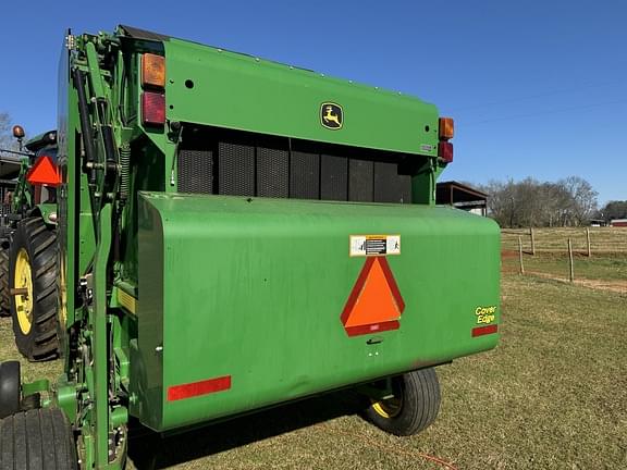 Image of John Deere 568 equipment image 4