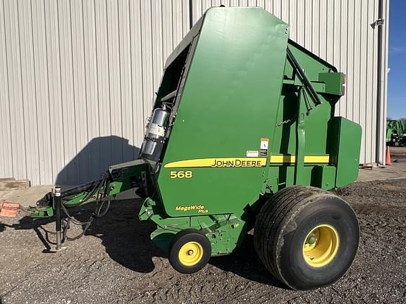 Image of John Deere 568 Mega Wide Plus equipment image 3