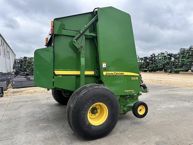 Image of John Deere 568 Mega Wide Plus equipment image 3