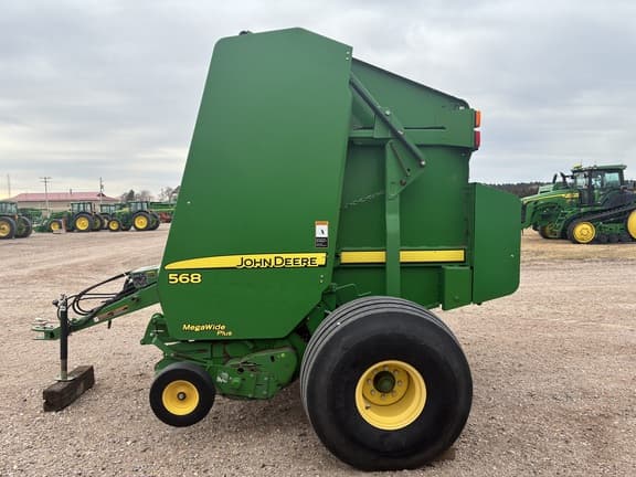 Image of John Deere 568 equipment image 2