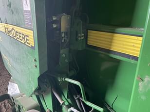 Main image John Deere 568 8