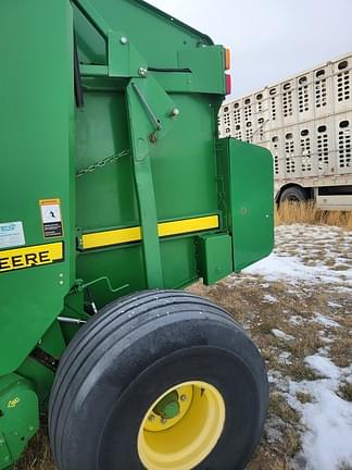 Image of John Deere 568 equipment image 2