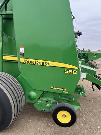 Image of John Deere 568 Mega Wide Plus equipment image 3