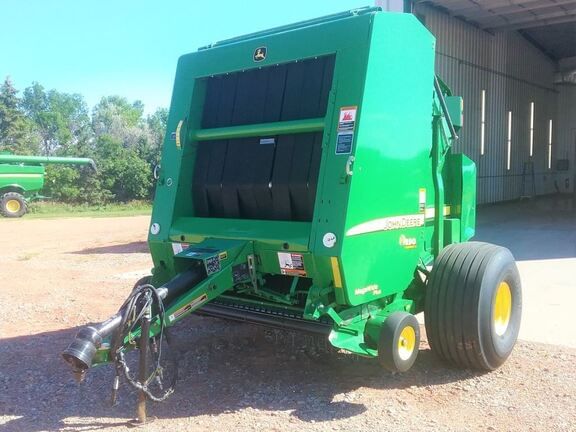 Main image John Deere 568 Mega Wide Plus