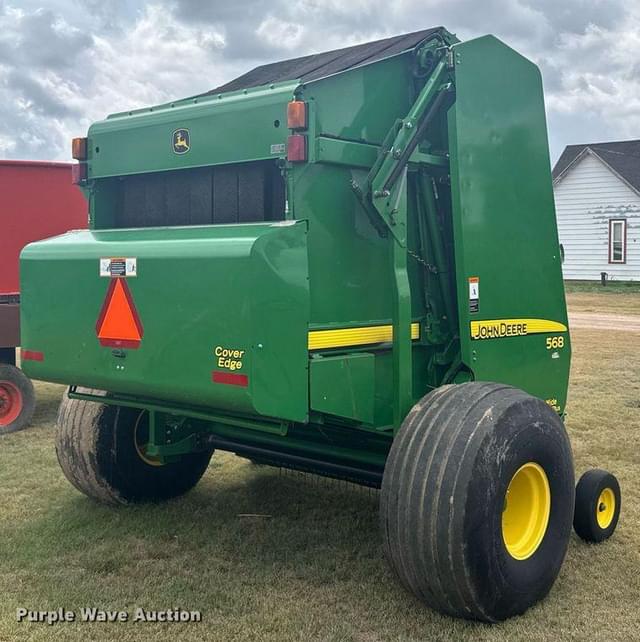 Image of John Deere 568 equipment image 4