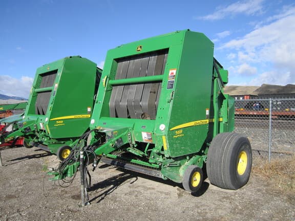 Image of John Deere 569 MegaWide Plus equipment image 1