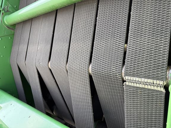 Image of John Deere 569 Premium equipment image 4