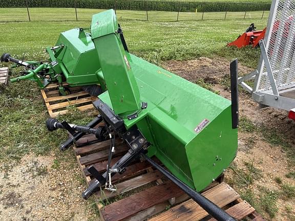 Image of John Deere 60" Snow Blower equipment image 3