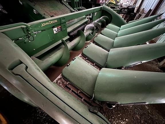 Image of John Deere 606C Primary image