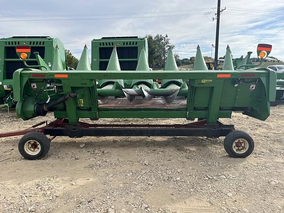 Image of John Deere 606C equipment image 1