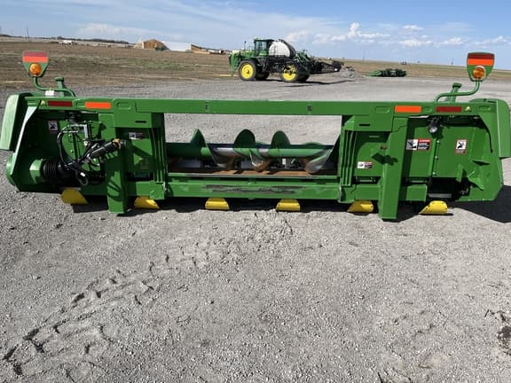 Image of John Deere 606C equipment image 2