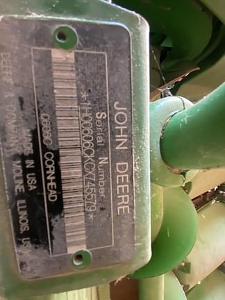 Image of John Deere 606C equipment image 4