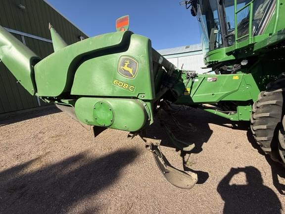 Image of John Deere 608C equipment image 2