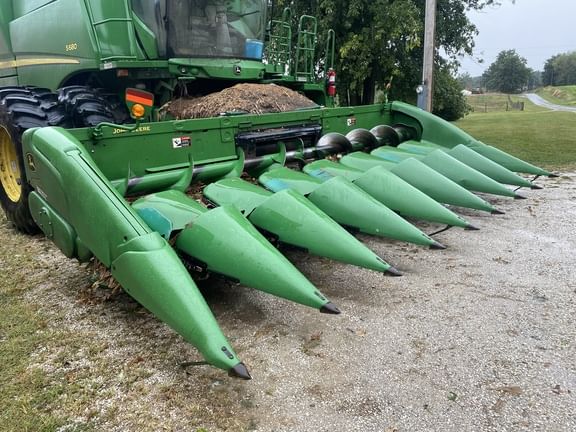 2012 John Deere 608C Equipment Image0