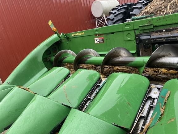 Image of John Deere 608C equipment image 4