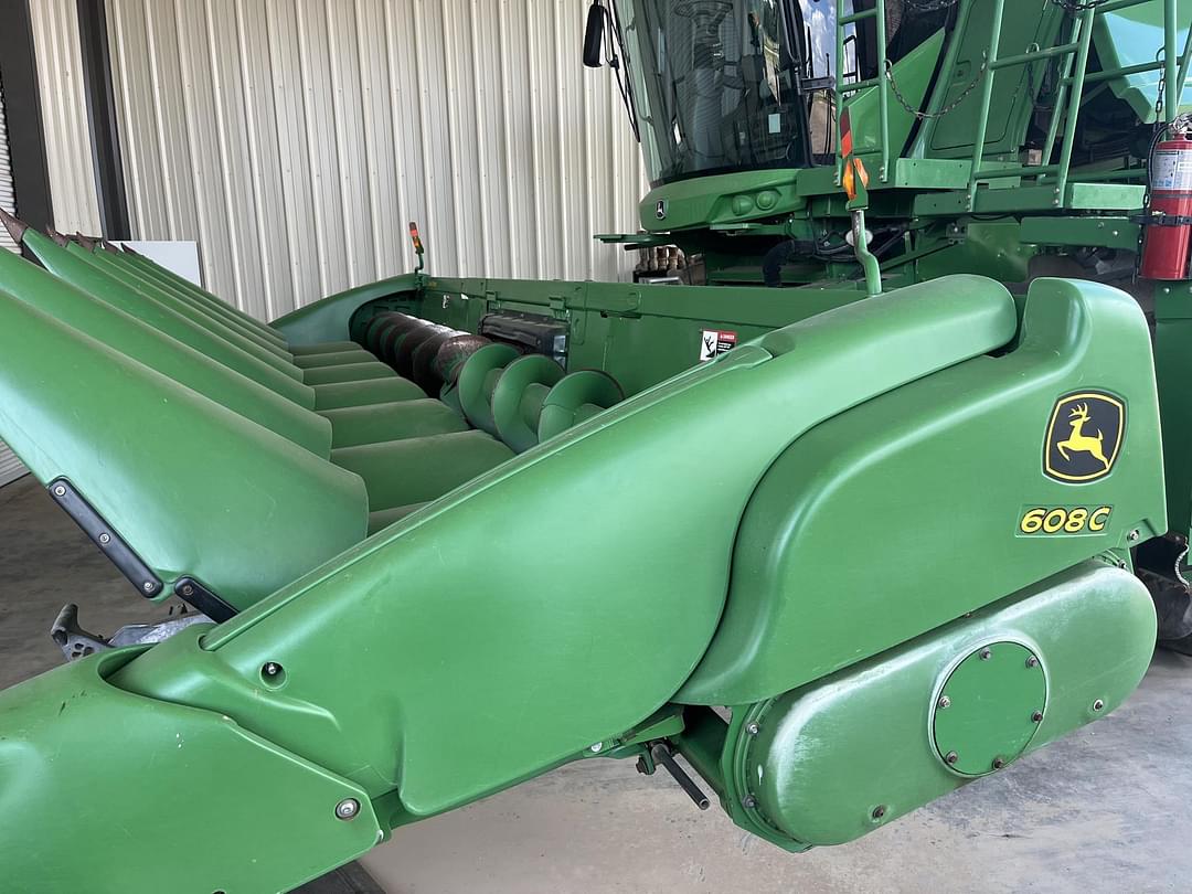 Image of John Deere 608C Primary image